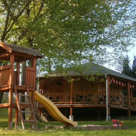 Nagy-magyarorszag Park * Isztimér