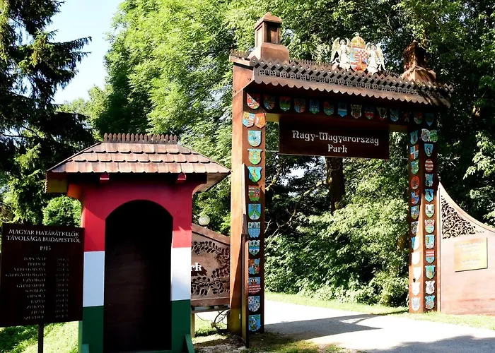 Nagy-magyarorszag Park B&B *