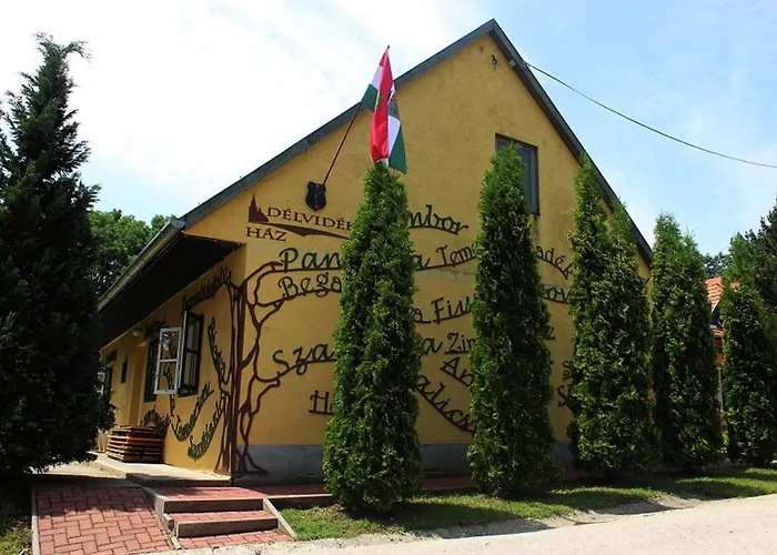 Nagy-magyarorszag Park Isztimér